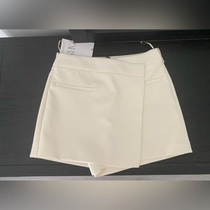 Zara asymmetrical skort